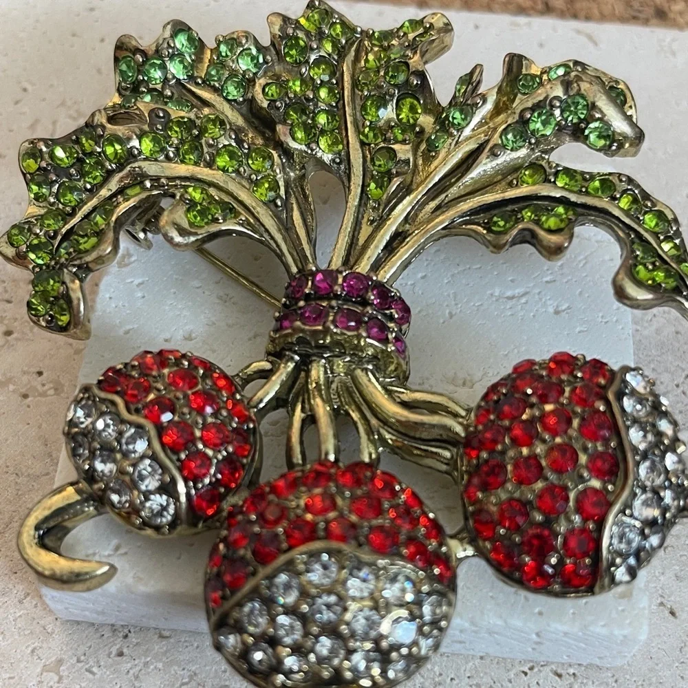 Vibrant Crystal Radish Brooch